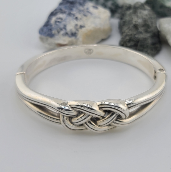 $72 Brighton "Interlok" Hinged Bangle w Celtic Knot! Bestselling Current Style! - Picture 11 of 16